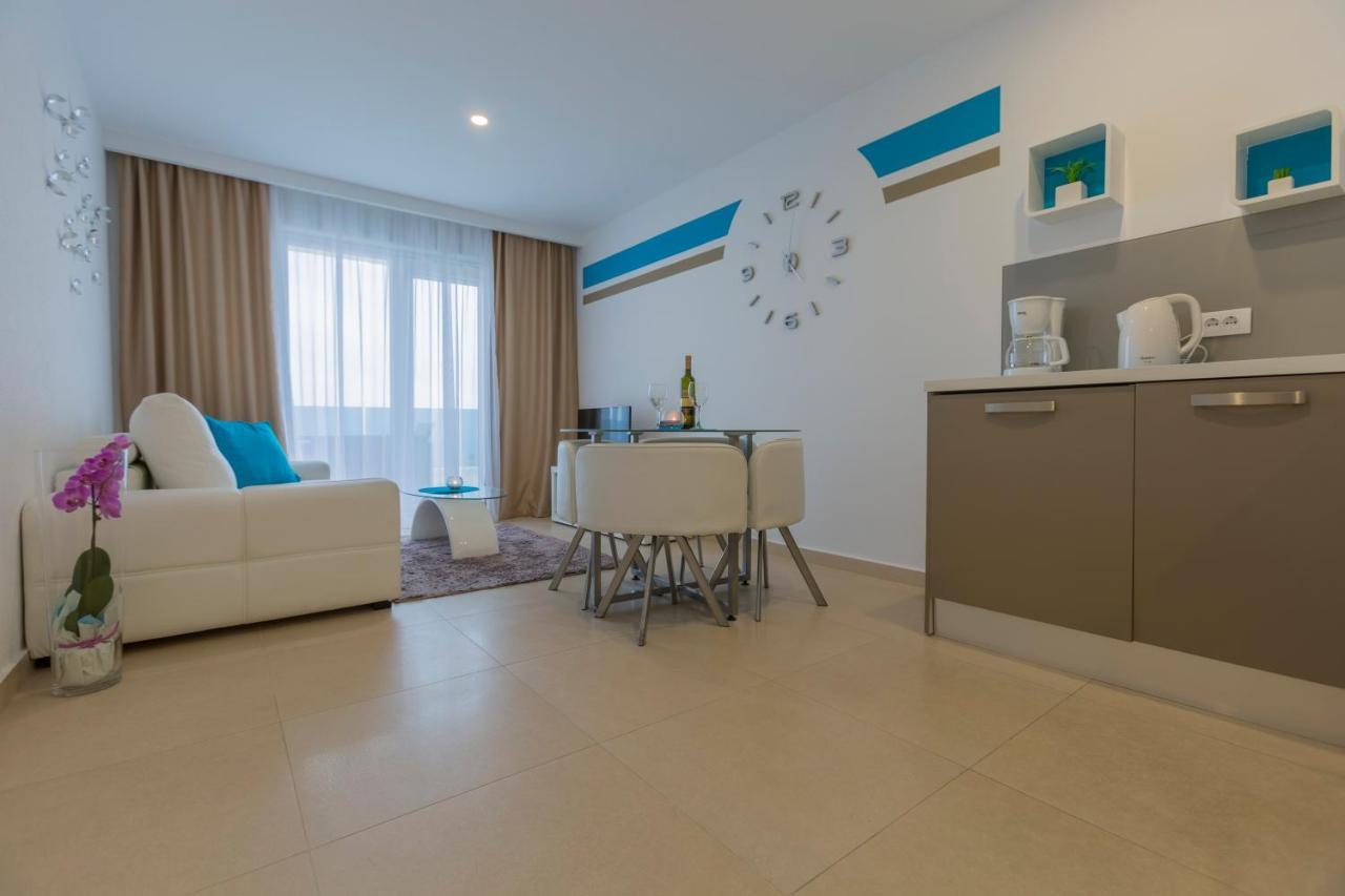 Lux Apartments Makarska Room photo