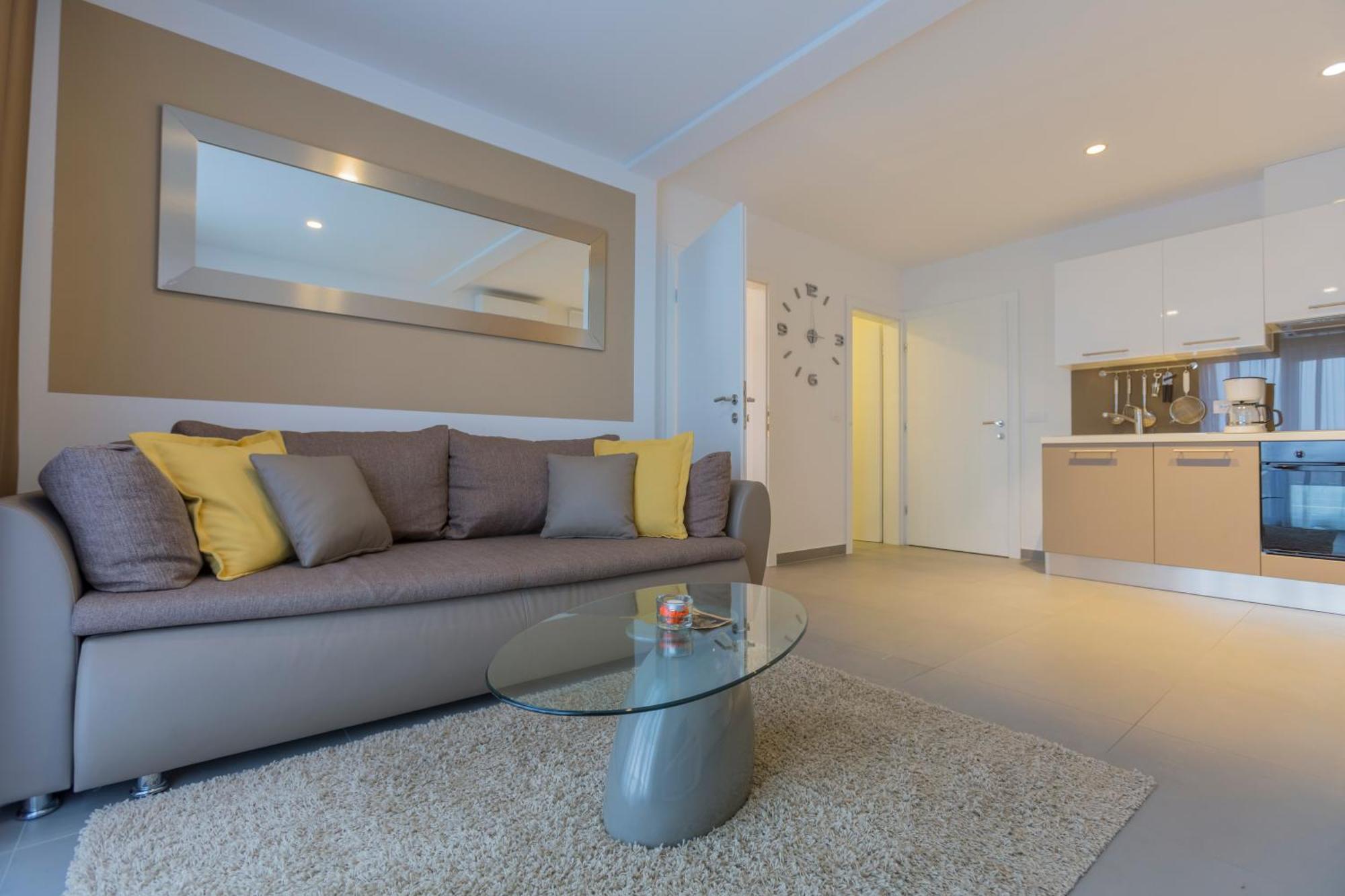 Lux Apartments Makarska Room photo