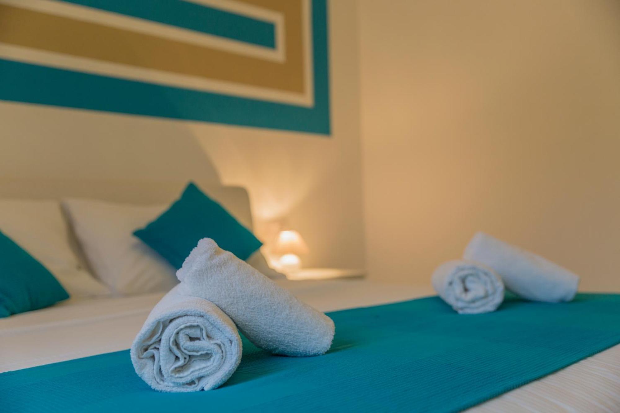 Lux Apartments Makarska Room photo