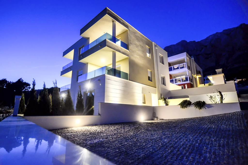 Lux Apartments Makarska Exterior photo