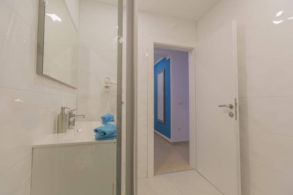 Lux Apartments Makarska Room photo