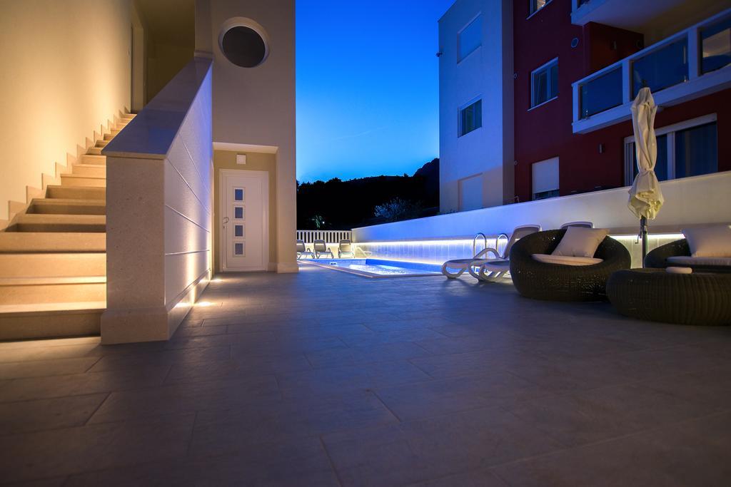 Lux Apartments Makarska Exterior photo