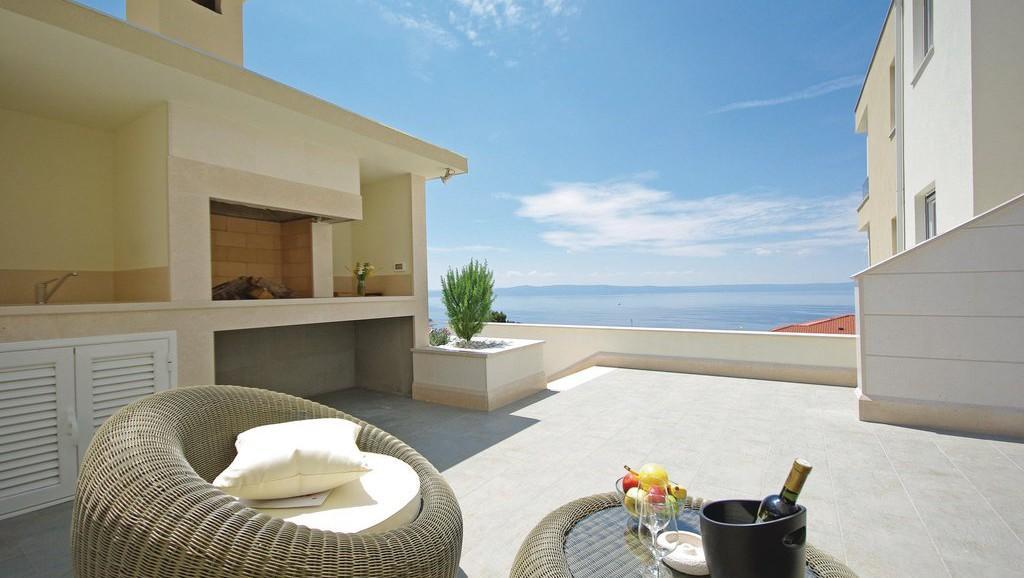 Lux Apartments Makarska Exterior photo